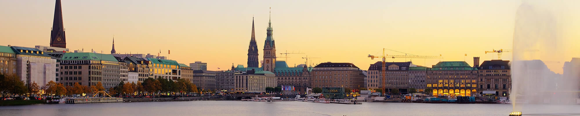 Blick über die Binnenalster in Hamburg